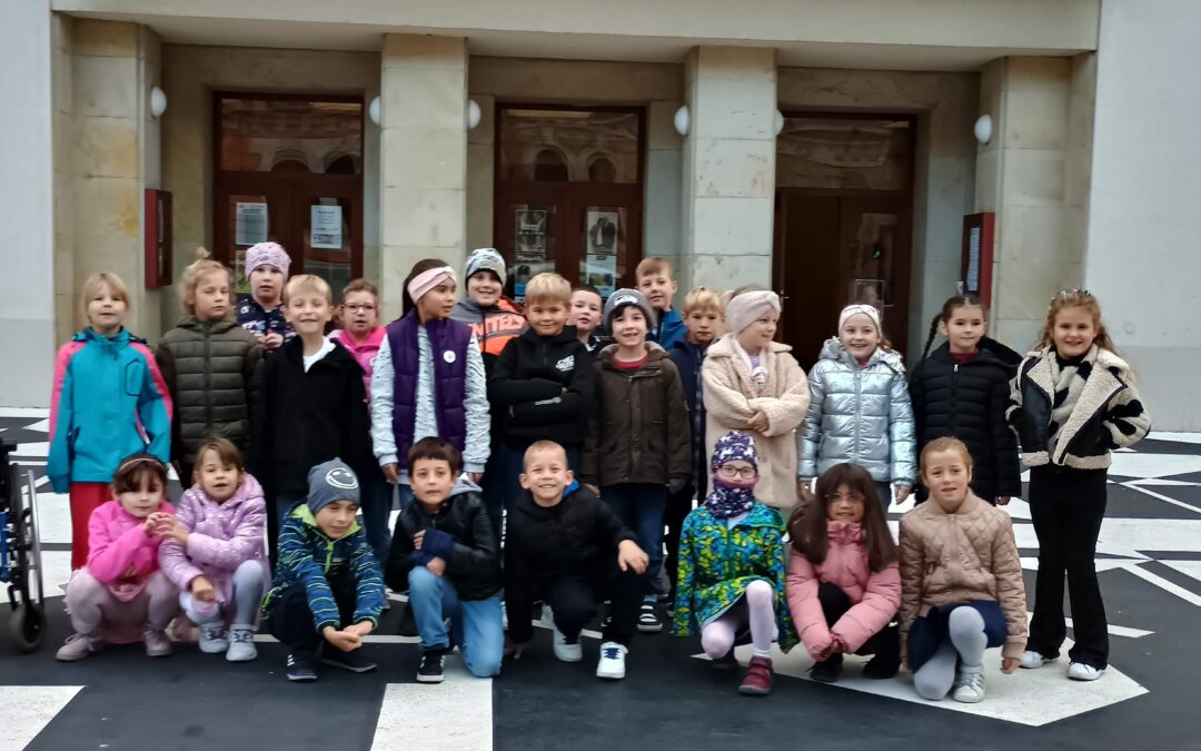 Divadelní představení – Malá čarodějnice