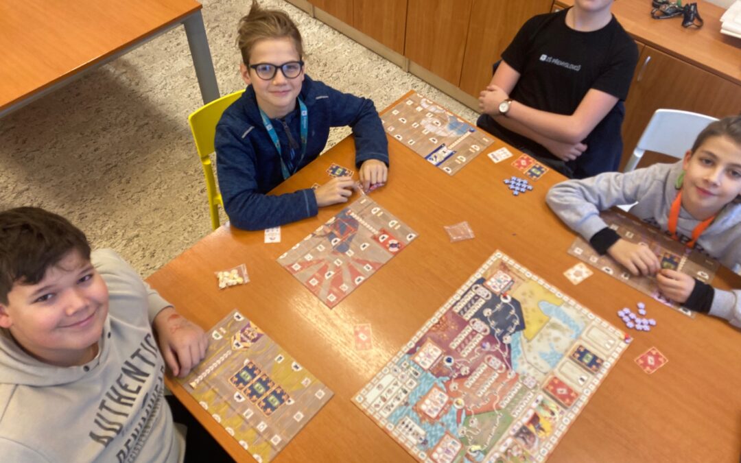 Kroužek deskových her – zábava, která rozvíjí myšlení